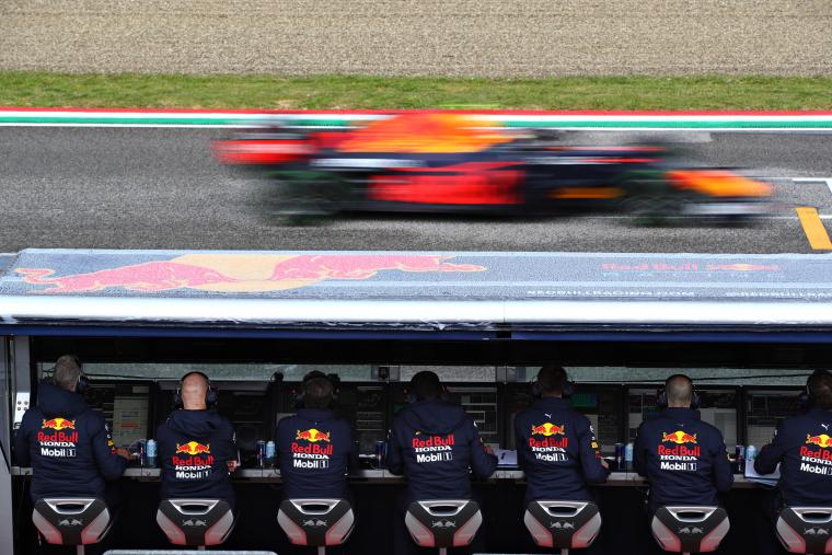 What channel is F1 Emilia Romagna Grand Prix on today? TV schedule